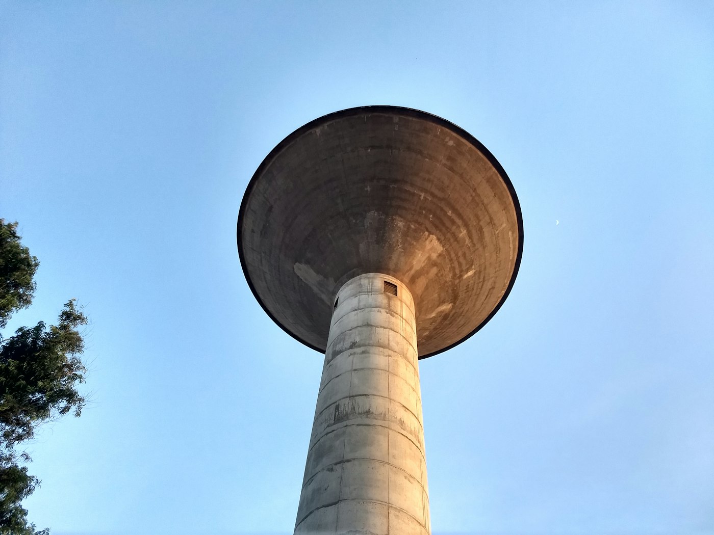 Réservoir d'eau potable — étude hydraulique AEP